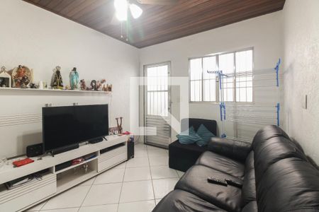 Casa 1 - Sala de casa à venda com 3 quartos, 125m² em Vila Santo Estevão, São Paulo