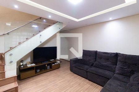 Sala de casa para alugar com 3 quartos, 225m² em Chácara Adriana Aparecida, Carapicuíba