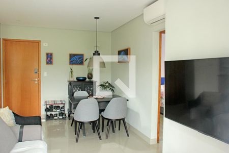 Sala de apartamento para alugar com 2 quartos, 59m² em Vila Matias, Santos
