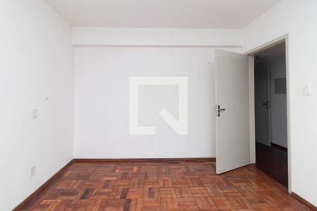 Quarto 1 de apartamento para alugar com 3 quartos, 80m² em Santo Antônio, Porto Alegre