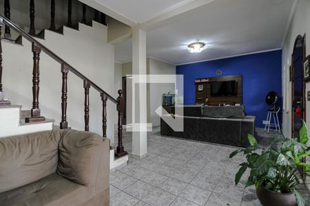 Sala de casa para alugar com 4 quartos, 360m² em Jardim Camila, Mogi das Cruzes