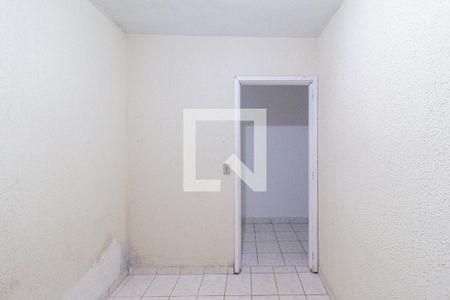 Quarto 2 de casa para alugar com 2 quartos, 450m² em Jardim Santo Estevao, Carapicuíba