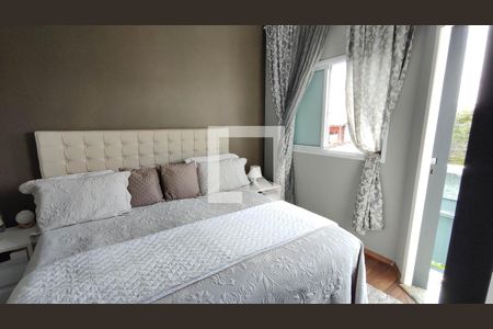 Suíte de casa para alugar com 3 quartos, 209m² em Vila Monte Serrat, Ferraz de Vasconcelos