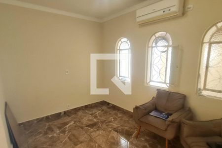 Sala de casa à venda com 3 quartos, 160m² em Vila Barros, Guarulhos