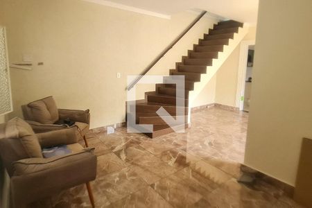 Sala de casa à venda com 3 quartos, 160m² em Vila Barros, Guarulhos