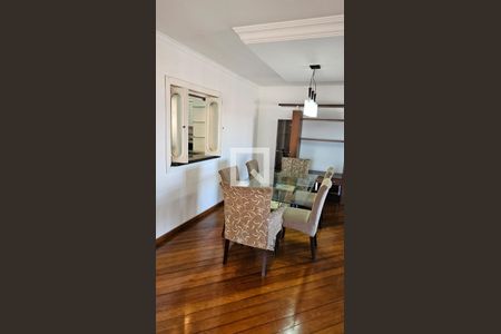 Sala de casa para alugar com 3 quartos, 310m² em São Luís, Canoas