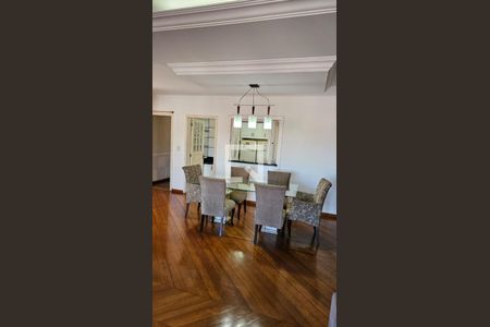 Sala de casa para alugar com 3 quartos, 310m² em São Luís, Canoas