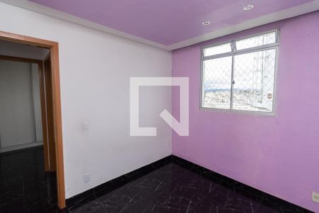 Quarto 1 de apartamento à venda com 2 quartos, 48m² em Califórnia, Contagem