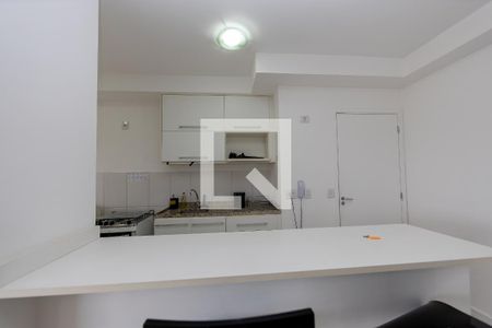 Sala_Cozinha de kitnet/studio para alugar com 1 quarto, 50m² em Alphaville Conde Ii, Barueri