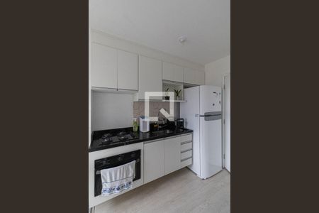 Sala/Cozinha/Área de Serviço de apartamento para alugar com 2 quartos, 35m² em Vila Ré, São Paulo
