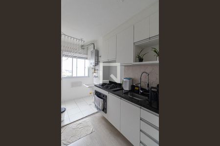 Sala/Cozinha/Área de Serviço de apartamento para alugar com 2 quartos, 35m² em Vila Ré, São Paulo