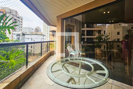 varanda de apartamento para alugar com 3 quartos, 180m² em Balneario Guarujá, Guarujá