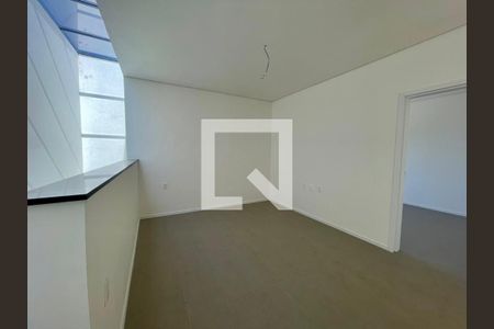 Casa de Condomínio para alugar com 3 quartos, 207m² em Garças, Belo Horizonte