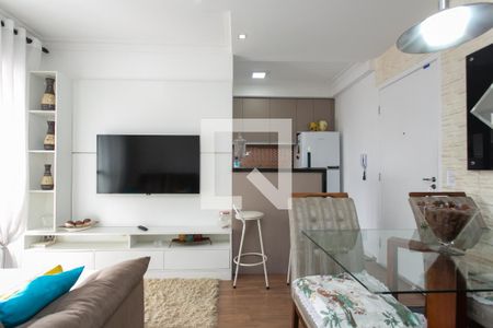 Sala de apartamento para alugar com 2 quartos, 45m² em Vila Curuçá, São Paulo