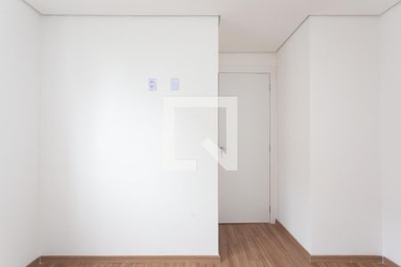 Quarto 1 de apartamento à venda com 2 quartos, 38m² em Cidade Líder, São Paulo