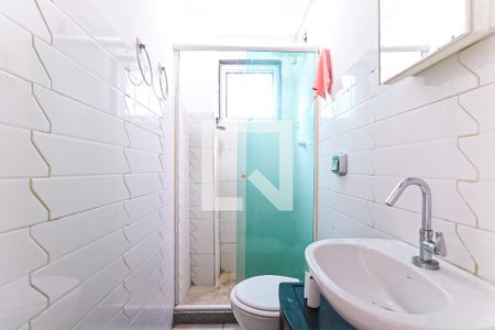 Banheiro de casa para alugar com 1 quarto, 25m² em Inhaúma, Rio de Janeiro