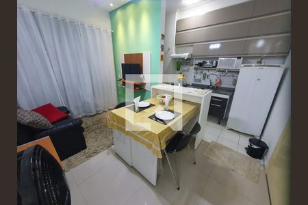 Sala de jantar de apartamento para alugar com 2 quartos, 42m² em Canhema, Diadema