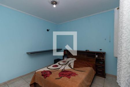 Quarto 3 de casa à venda com 6 quartos, 270m² em Vila Nova Galvão, São Paulo