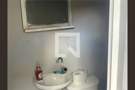 Casa à venda com 3 quartos, 198m² em Vila Nova Alba, São Paulo