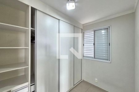 Quarto 1 de apartamento para alugar com 2 quartos, 52m² em Cidade Satélite Íris, Campinas