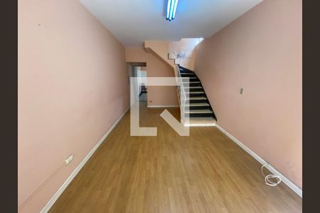 Casa à venda com 2 quartos, 110m² em Jardim das Acacias, São Paulo