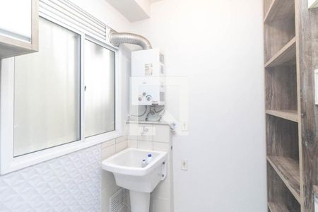 Lavanderia de apartamento para alugar com 2 quartos, 55m² em Humaitá, Porto Alegre