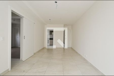 Sala de estar de apartamento para alugar com 2 quartos, 64m² em Santo Antônio, Belo Horizonte