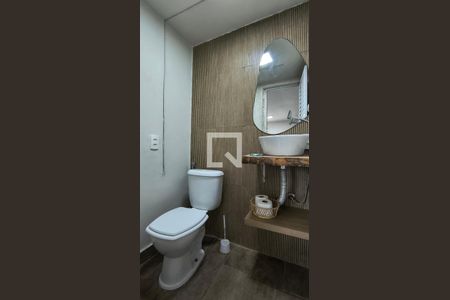 Lavabo de apartamento para alugar com 1 quarto, 180m² em Recreio dos Bandeirantes, Rio de Janeiro