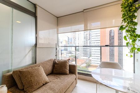 Varanda de kitnet/studio para alugar com 1 quarto, 33m² em Higienópolis, São Paulo