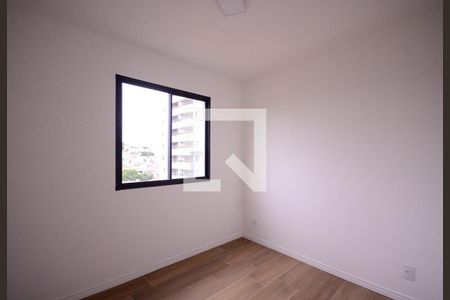 Quarto 1 de apartamento para alugar com 2 quartos, 37m² em Vila Nair, São Paulo
