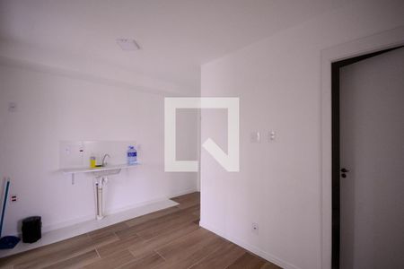 Sala/Cozinha de apartamento para alugar com 2 quartos, 37m² em Vila Nair, São Paulo