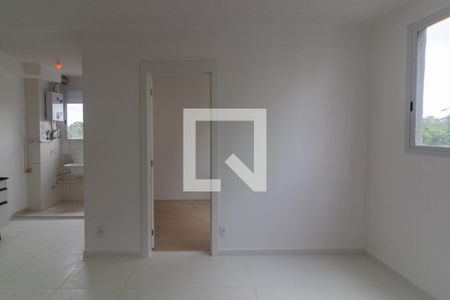 Sala de apartamento para alugar com 2 quartos, 34m² em Jardim Sabara, São Paulo