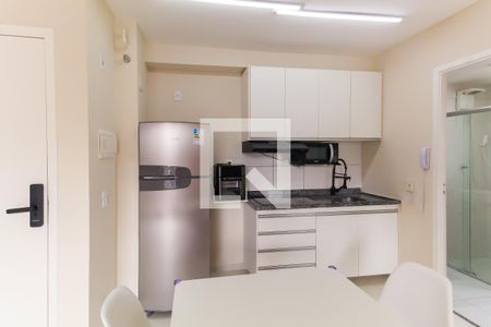 Sala/Cozinha de kitnet/studio para alugar com 1 quarto, 27m² em Brás, São Paulo