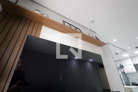 Sala de apartamento à venda com 2 quartos, 46m² em Parque Jaçatuba, Santo André