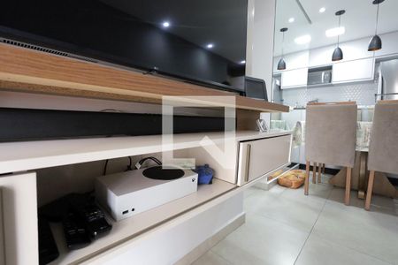 Sala de apartamento à venda com 2 quartos, 46m² em Parque Jaçatuba, Santo André