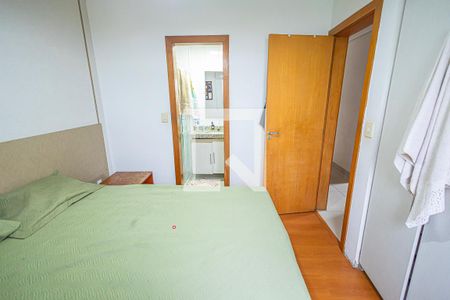 quarto 1 / siute de apartamento à venda com 3 quartos, 74m² em Maria Virgínia, Belo Horizonte