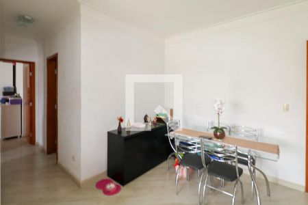 Sala de apartamento à venda com 2 quartos, 70m² em Nova Gerti, São Caetano do Sul