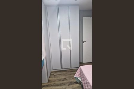 Quarto de apartamento à venda com 3 quartos, 75m² em Jardim Tupanci, Barueri