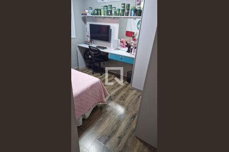 Quarto de apartamento à venda com 3 quartos, 75m² em Jardim Tupanci, Barueri