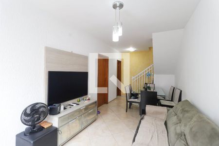 Casa de Condomínio para alugar com 3 quartos, 92m² em Jardim Virginia Bianca, São Paulo