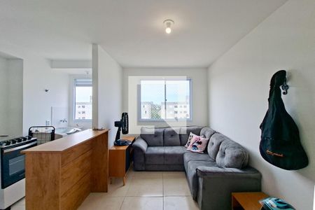 Sala de apartamento para alugar com 2 quartos, 42m² em Vila Sonia, Praia Grande