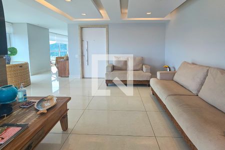 Sala de apartamento para alugar com 5 quartos, 271m² em Jardim Belmar, Guarujá