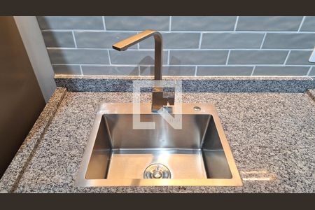 Detalhe de apartamento para alugar com 1 quarto, 27m² em Parque Industrial Tomas Edson, São Paulo