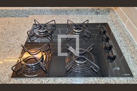 Detalhe de apartamento para alugar com 1 quarto, 27m² em Parque Industrial Tomas Edson, São Paulo