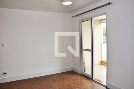 Detalhe - Sala e Sala de Jantar de apartamento à venda com 2 quartos, 69m² em Vila Guedes, São Paulo