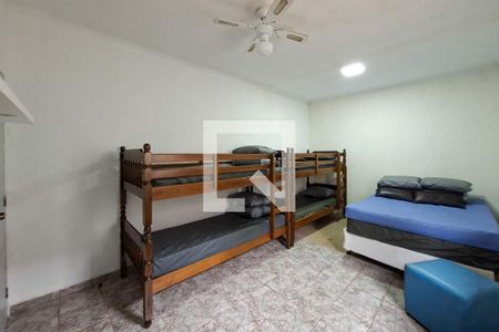 Suite de casa para alugar com 2 quartos, 215m² em Maracanã, Praia Grande