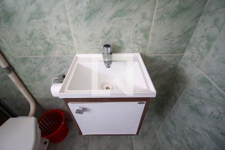 Banheiro de casa para alugar com 1 quarto, 50m² em Vila Colorau, Sorocaba