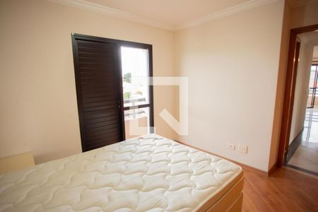QUARTO SUÍTE de apartamento para alugar com 3 quartos, 84m² em Parque Sao Domingos, São Paulo