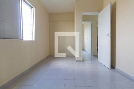 Quarto 1 de apartamento para alugar com 2 quartos, 53m² em Vila Londrina, São Paulo