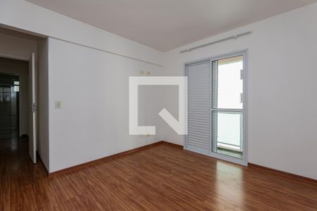 Suíte de apartamento à venda com 3 quartos, 110m² em Jardim Maria Rosa, Taboão da Serra